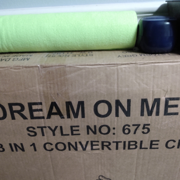 Day Bed with Toddler Rail - Picture 2 of 5